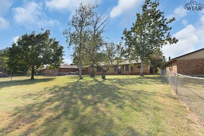 Building Photo - 4837 Colleen Dr