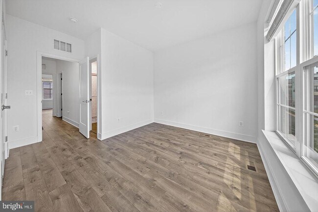 Building Photo - 7348 Blade Dr