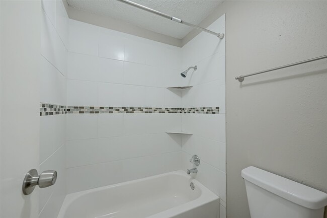 Building Photo - 2120 El Paseo St