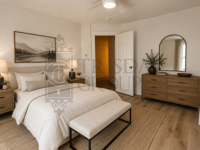 Building Photo - Avail Sept 1: 2BR Apt in Beechview, South Hills.  BEAUTIFUL design, Laminate Floors, AC, Pets OK,...
