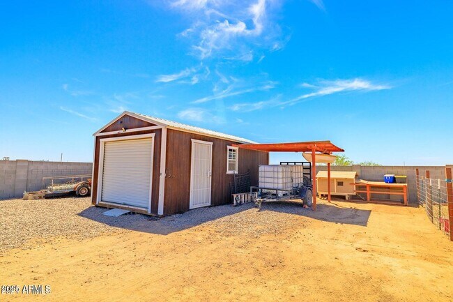 Building Photo - 8953 S Aubrey Cir
