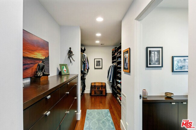 Building Photo - 6314 Sycamore Meadows Dr