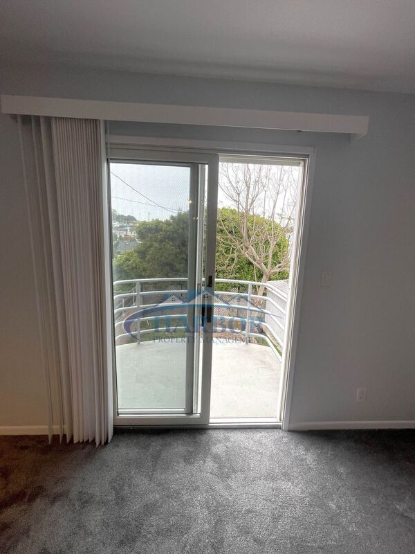 Building Photo - 3706 S Emily St