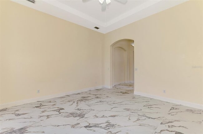 Building Photo - 7803 33rd St E