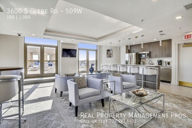 Building Photo - 3600 S Glebe Rd