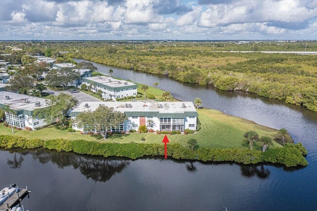 Building Photo - 2800 Indian River Blvd
