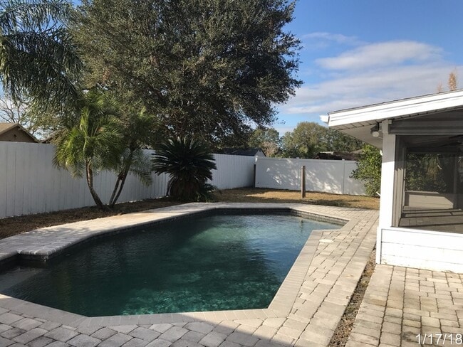 Building Photo - Contemporary 3/2 2-Car Garage Pool Home at Clubhouse Estates in Dr. Phillips Area