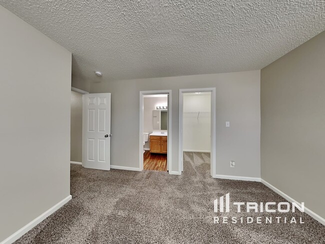 Building Photo - 5103 Sandy Forge Dr