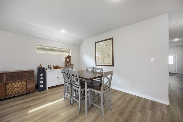 Building Photo - 545 Beck Dr