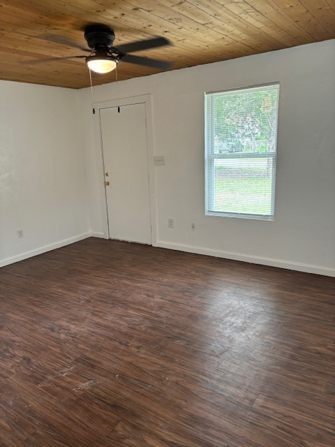 Building Photo - 9423 NE 28th St