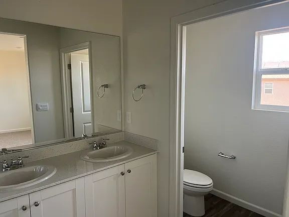 Building Photo - Single family residence, Available now!