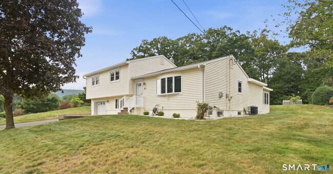 Building Photo - 29 Lowery Dr