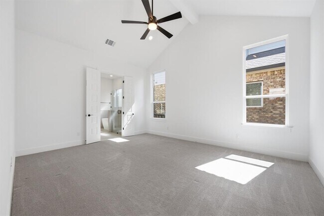 Building Photo - 2308 Sawdust Dr