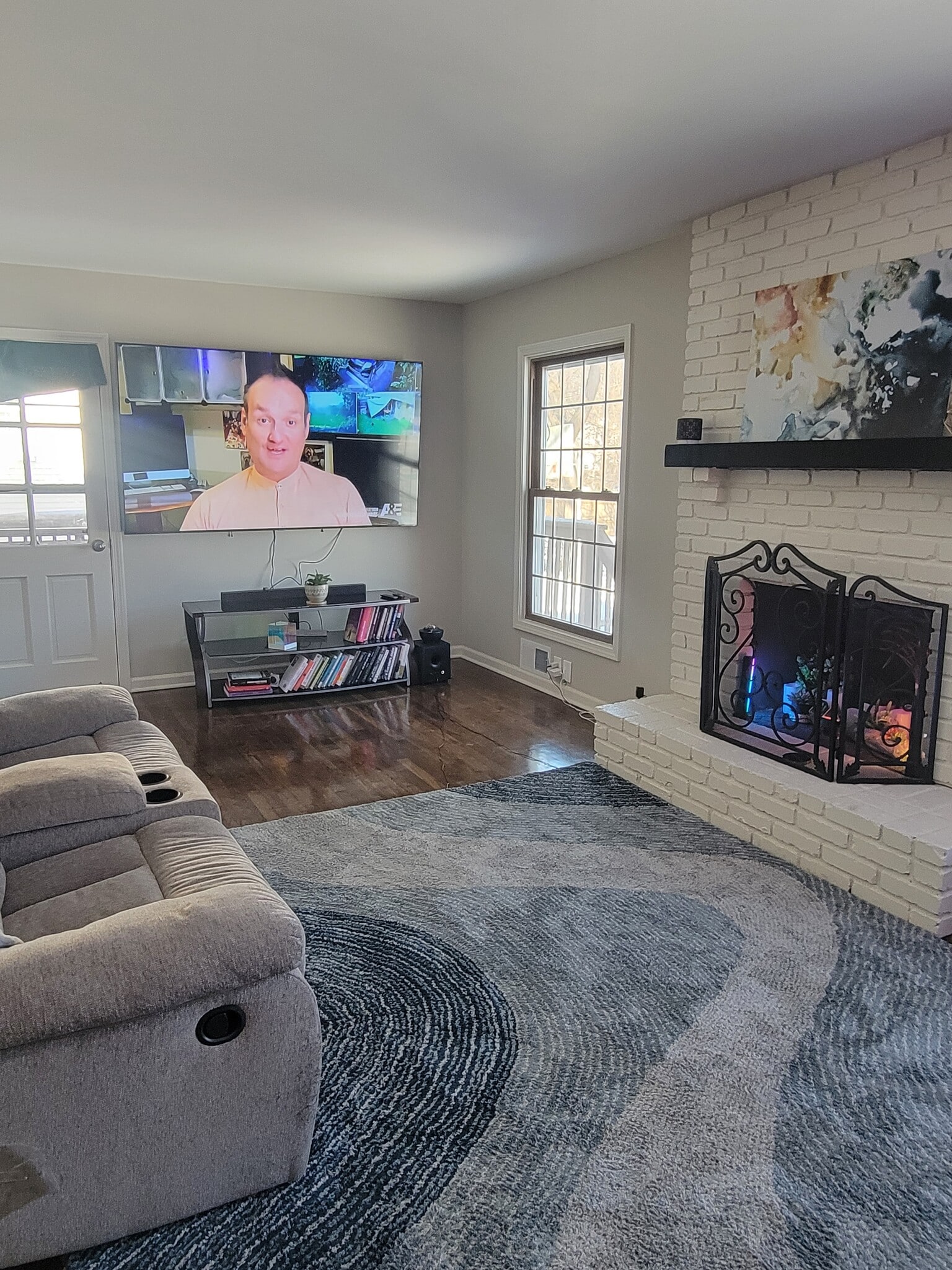 Building Photo - 9859 Connell Dr