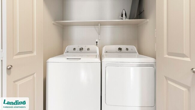 Building Photo - 2145 Molalla Rd