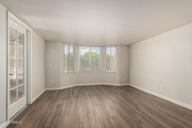 Building Photo - 12618 W Bonanza Dr