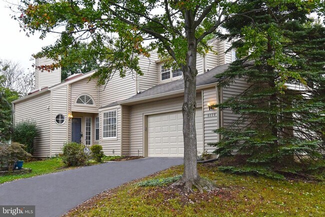 Building Photo - 6008 Good Lion Ct