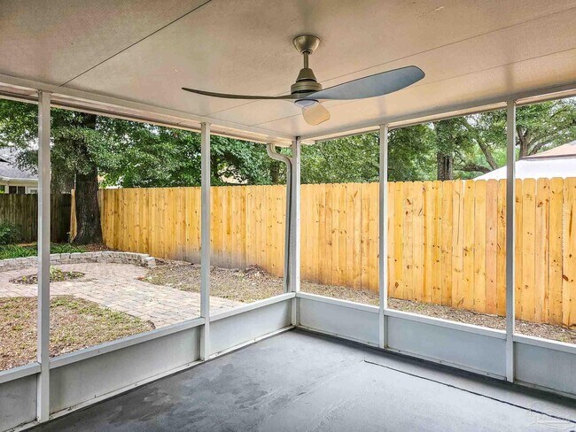 Building Photo - 4607 Lennox Pl
