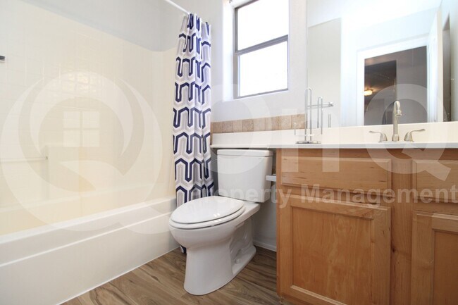 Building Photo - 3834 E Cavalry Ct