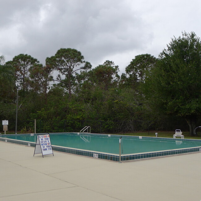 Building Photo - Pool home in Holiday Springs at Suntree
