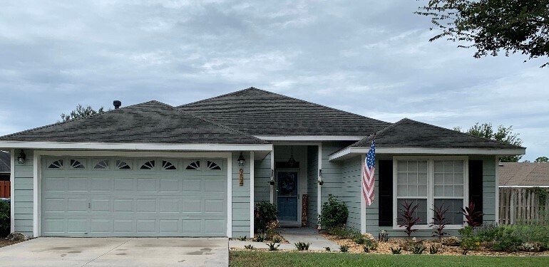 Primary Photo - 954 NW 254th Dr