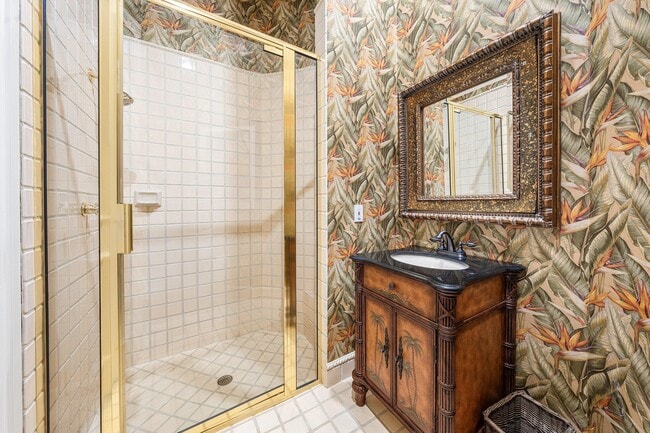 Building Photo - 2525 S Ocean Blvd