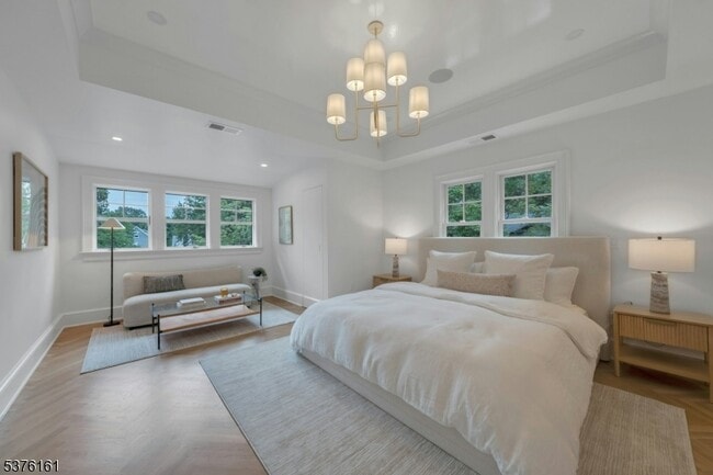 Building Photo - 84 Watchung Ave