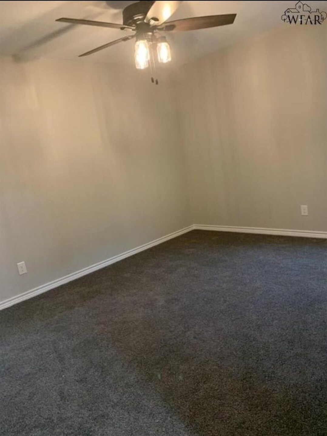 Building Photo - 5813 Briargrove Dr