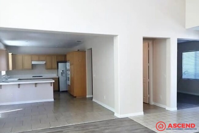 Building Photo - 10401 Sterling Silver St