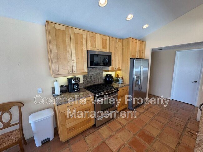 Building Photo - 72670 Yucca Ct