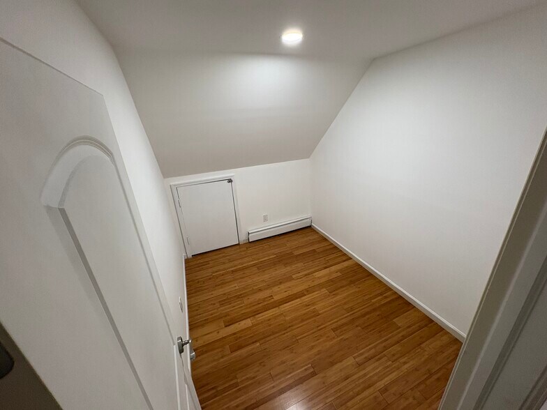 Building Photo - 1 Brian St