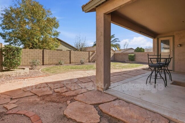 Building Photo - 8717 N 58th Ln