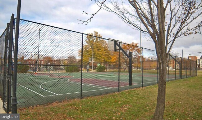 Building Photo - 1208 M St NW