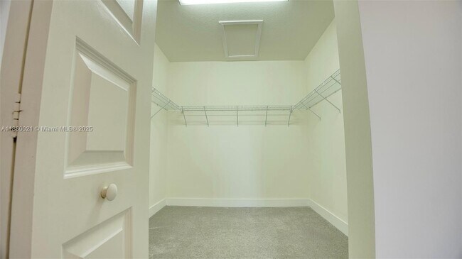 Building Photo - 8821 NW 103rd Pl