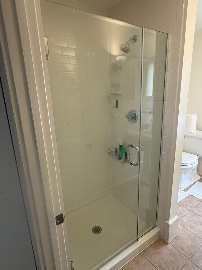 Building Photo - 72-74 Jefferson St