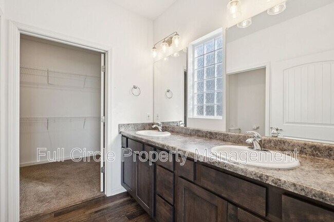 Building Photo - 16915 Nebraska Ave