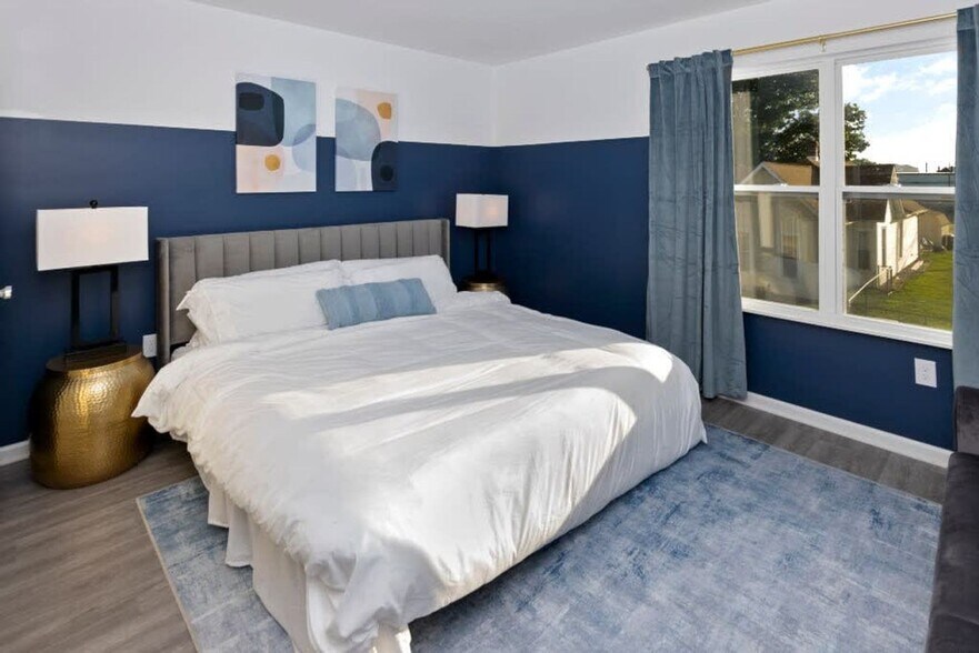 Building Photo - 3 Bedroom 2.5 Bath Home