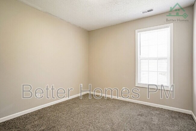 Building Photo - 4716 Windbreak Ln