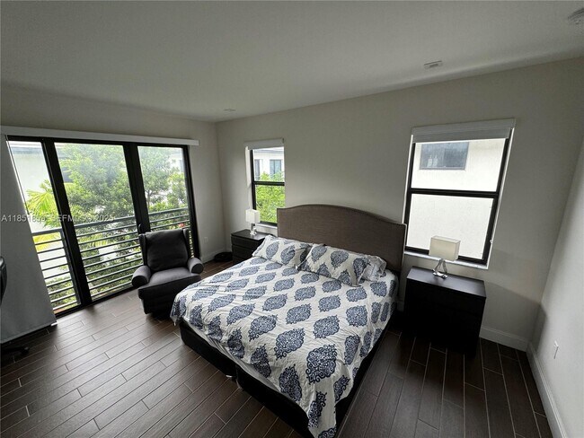 Building Photo - 8283 NW 47th Ln