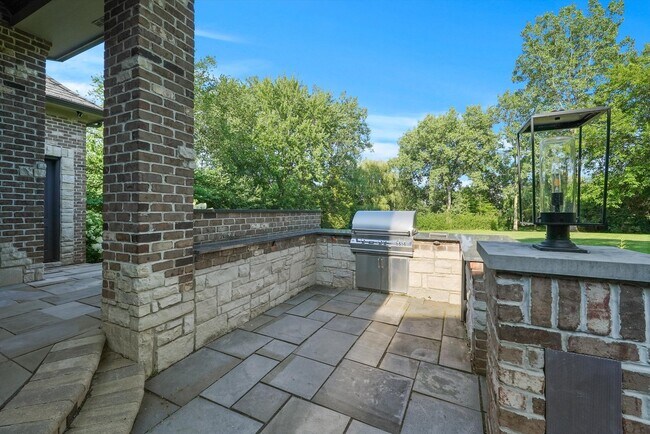 Building Photo - 6403 S Garfield St