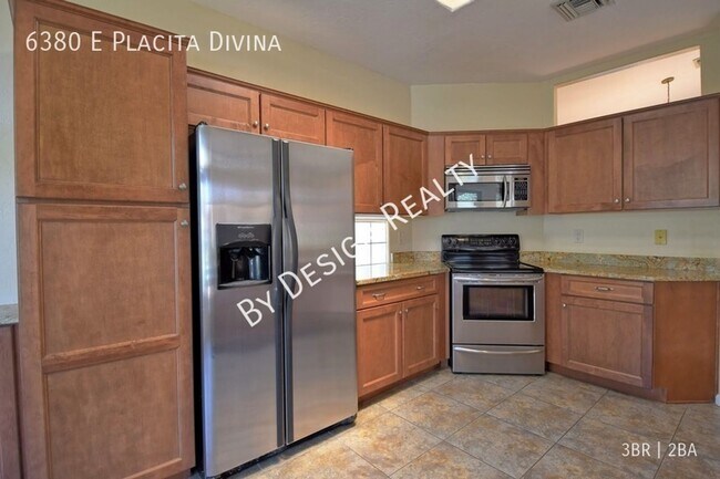 Building Photo - Las Ventanas 3 Bed 2 Bath - Close to Golf,...