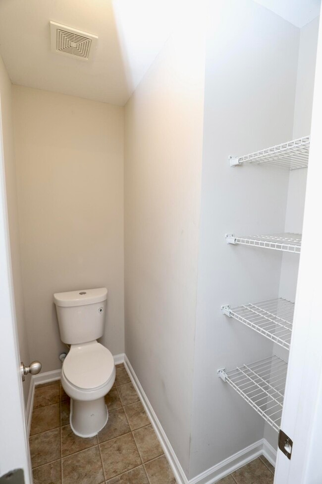 Building Photo - 1761 Nicholas Dr