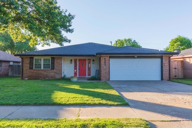 Building Photo - 4203 Woodfield St