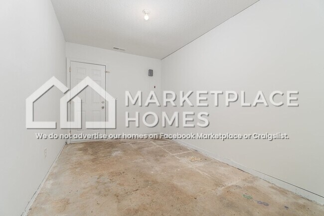 Building Photo - 4123 Silver Fox Ct