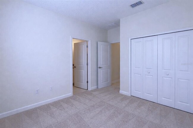 Building Photo - 3943 Cortland Dr