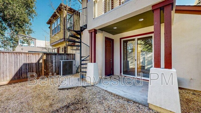 Building Photo - 4053 Calloway Dr