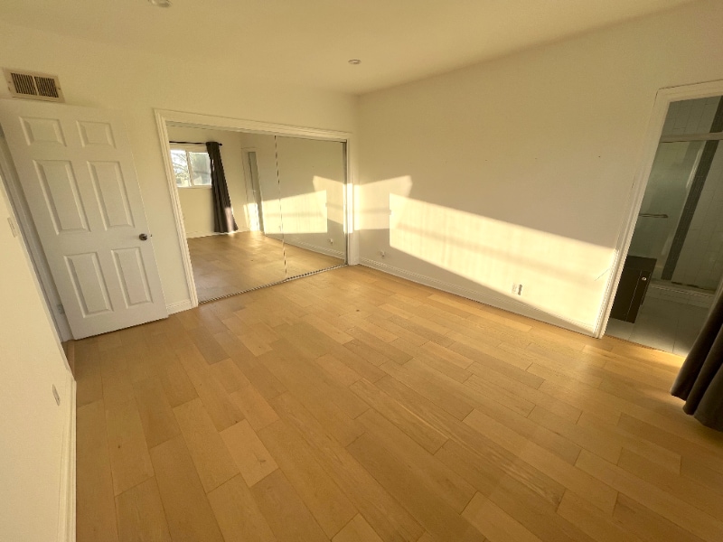 Building Photo - 1008 7th St