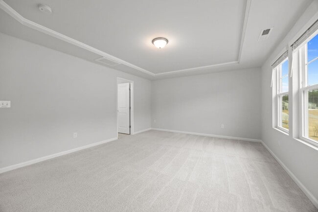 Building Photo - Charming 3BD/2.5BA Located In raleigh NC!!!