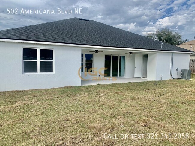 Building Photo - 502 Americana Blvd NE