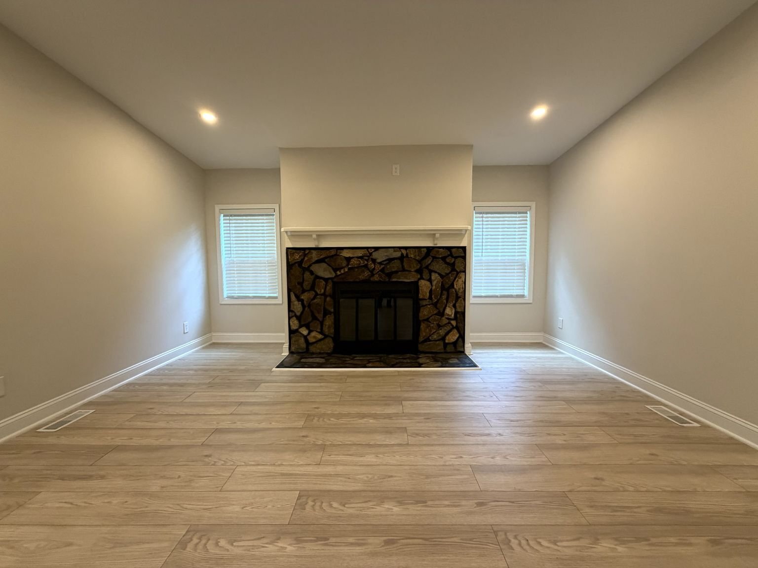 Building Photo - 4111 Brown Dr